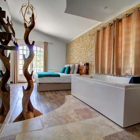 Bed & Breakfast La Demeure De L'arche Saint-Christol-les-Ales