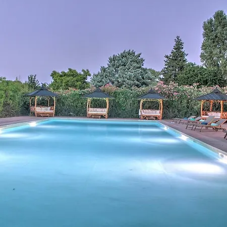 Bed & Breakfast La Demeure De L'arche Saint-Christol-les-Ales