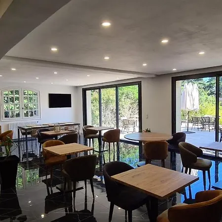 La Demeure De L'arche Saint-Christol-lès-Alès