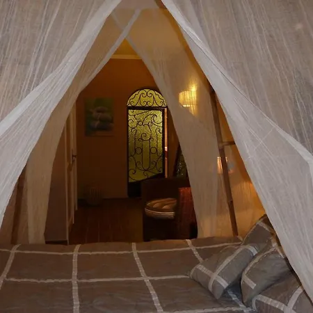 לינה וארוחת בוקר La Demeure De L'arche