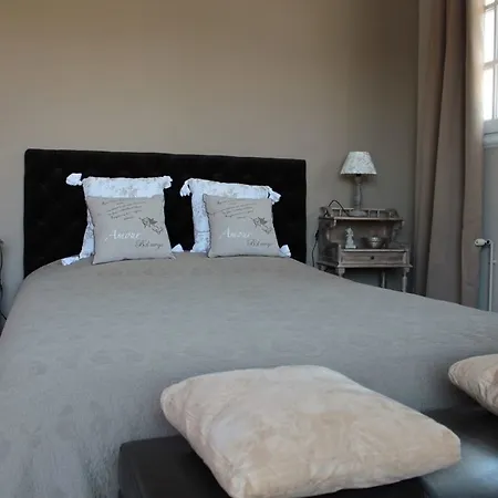 La Demeure De L'arche Bed & Breakfast