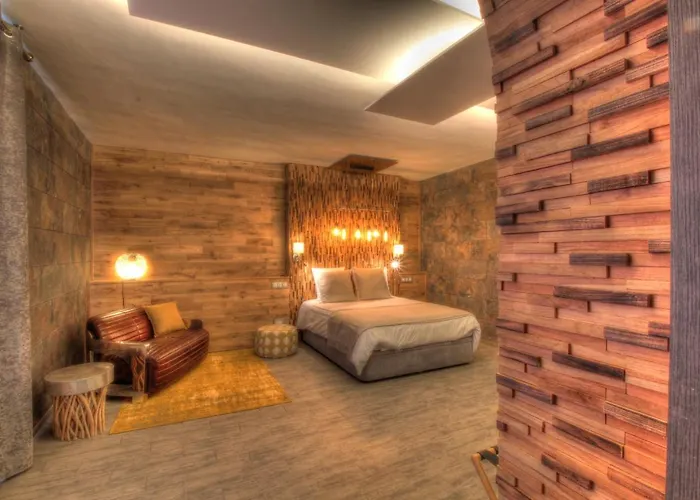 Bed & Breakfast La Demeure De L'arche 4*